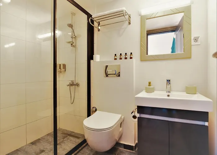 Otel Julıetotel *