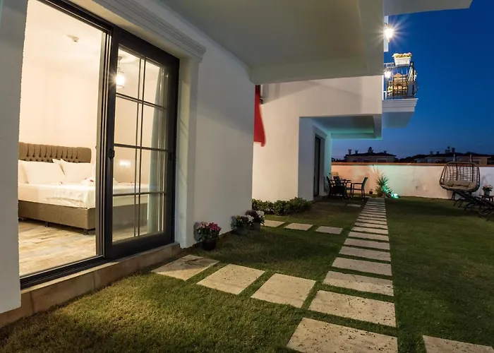 Julıetotel Otel *