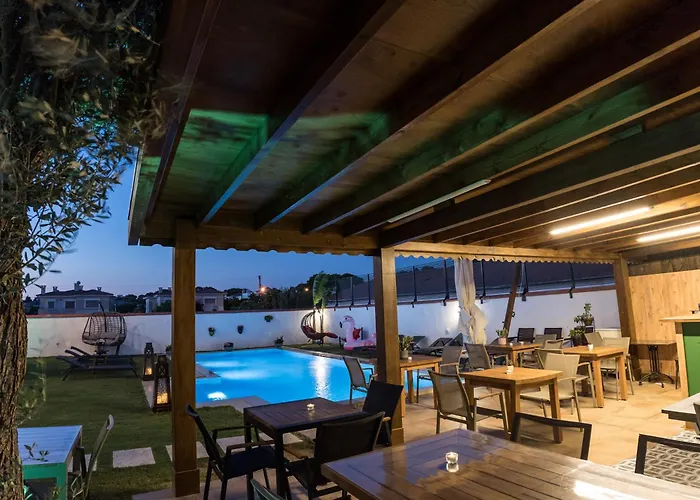 Julıetotel Otel *